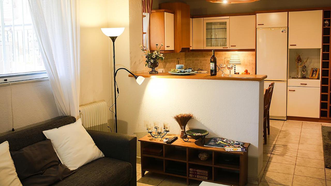 Artemis Apartment,beach Two-bedroom *