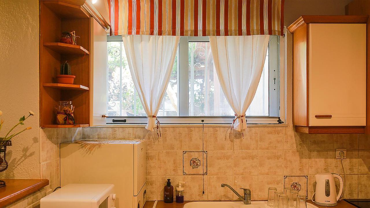 Artemis Apartment,beach Two-bedroom *